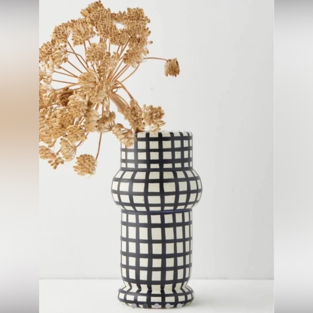 Urban outfitters vase